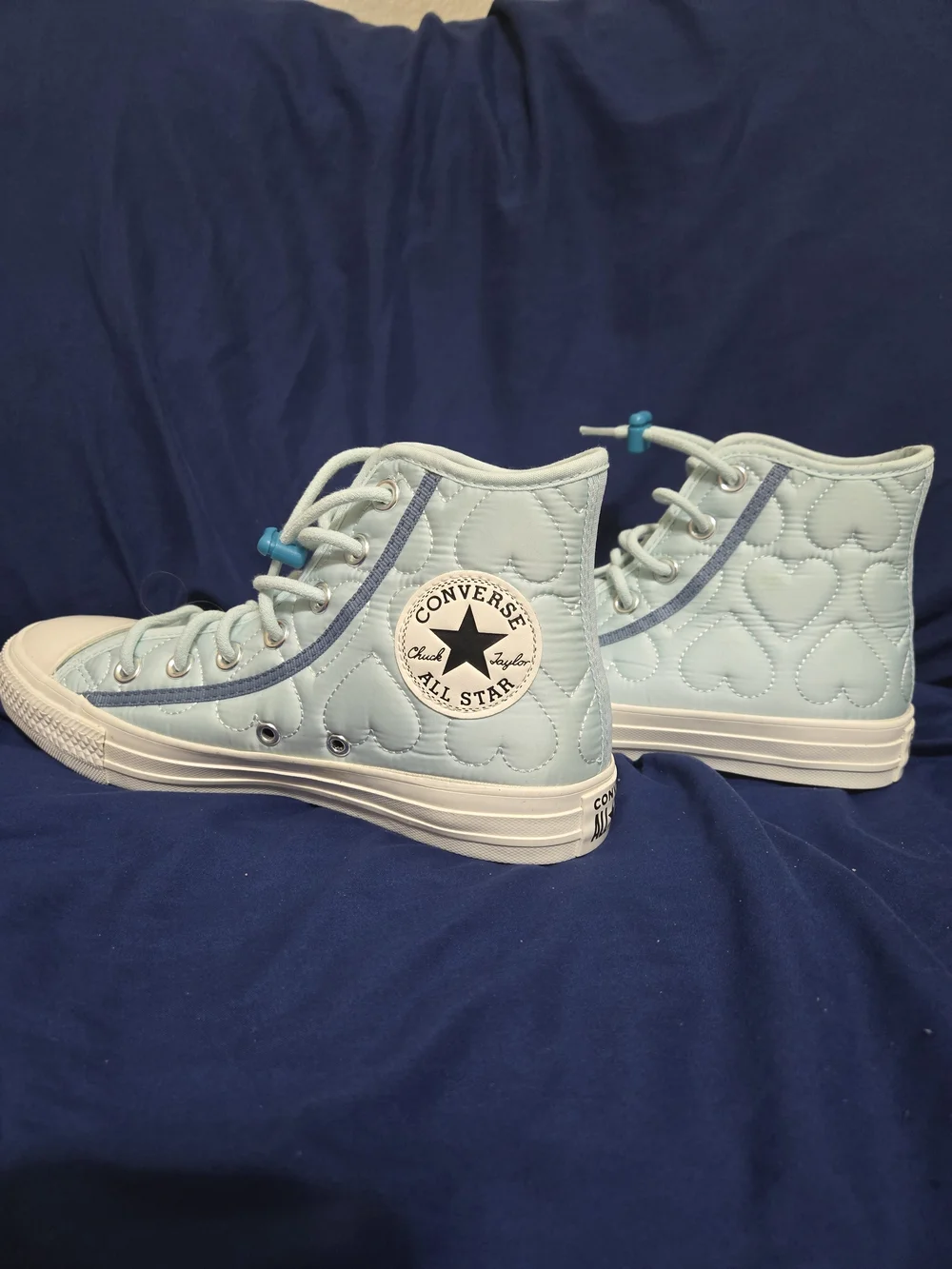 Light Blue Women's Canvas Sneakers with Lace Toggle